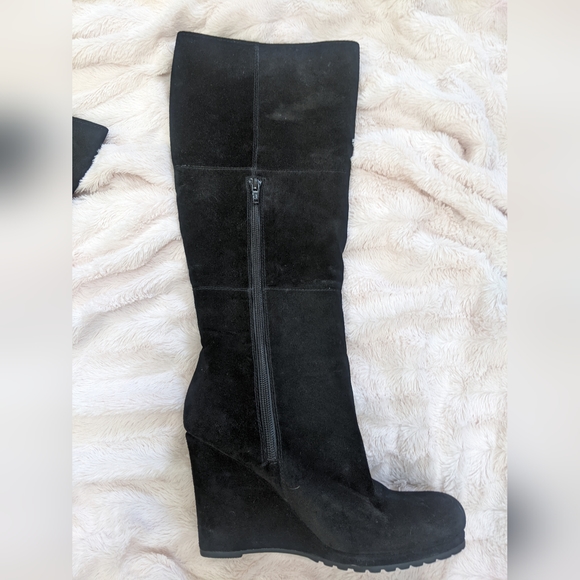 00's Suede Leather Aldo Wedge Boots - Picture 9 of 13
